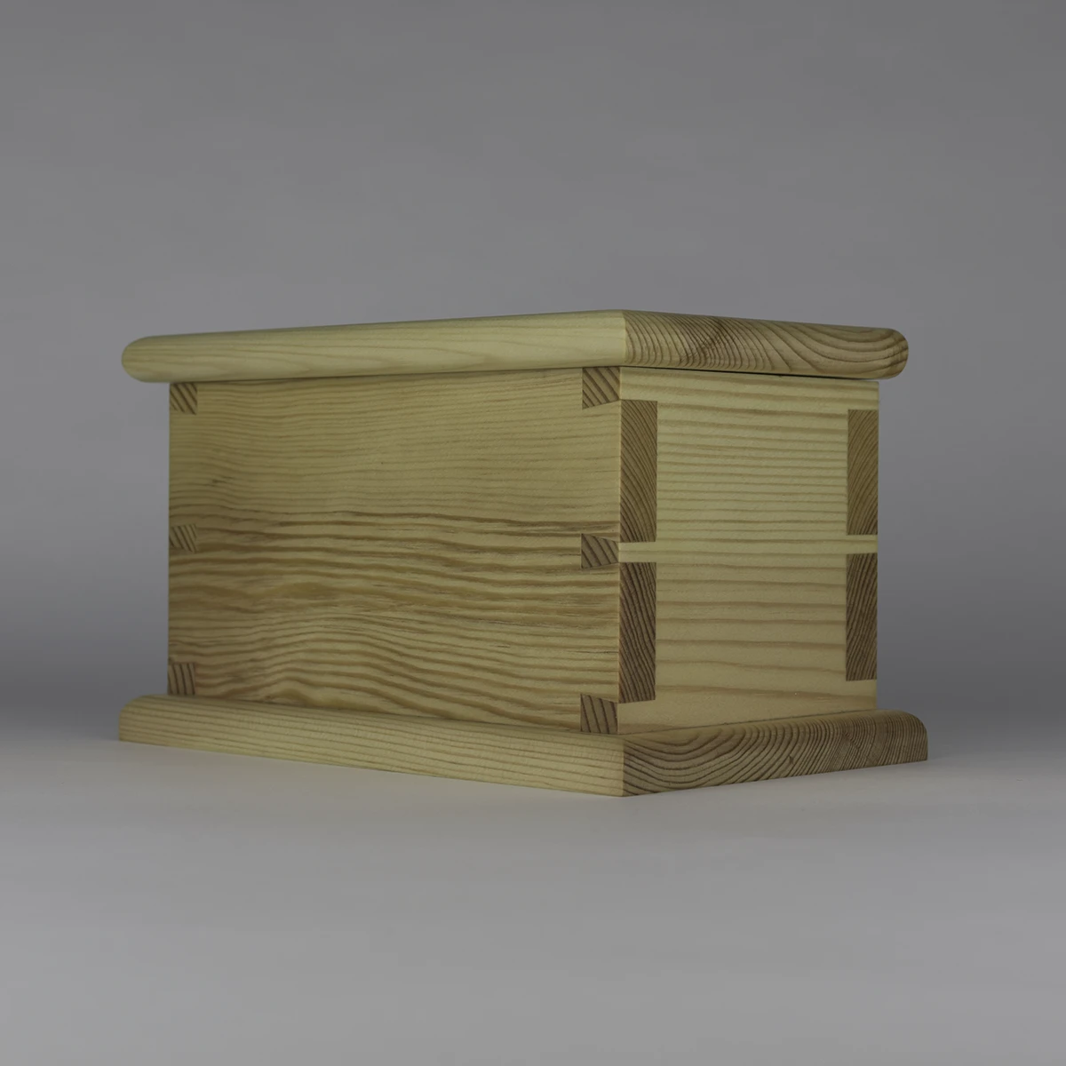 Mini Dovetail Box - three quarter view